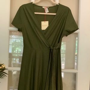 NWT Rolla Coster Wrap Around look dress in green size L